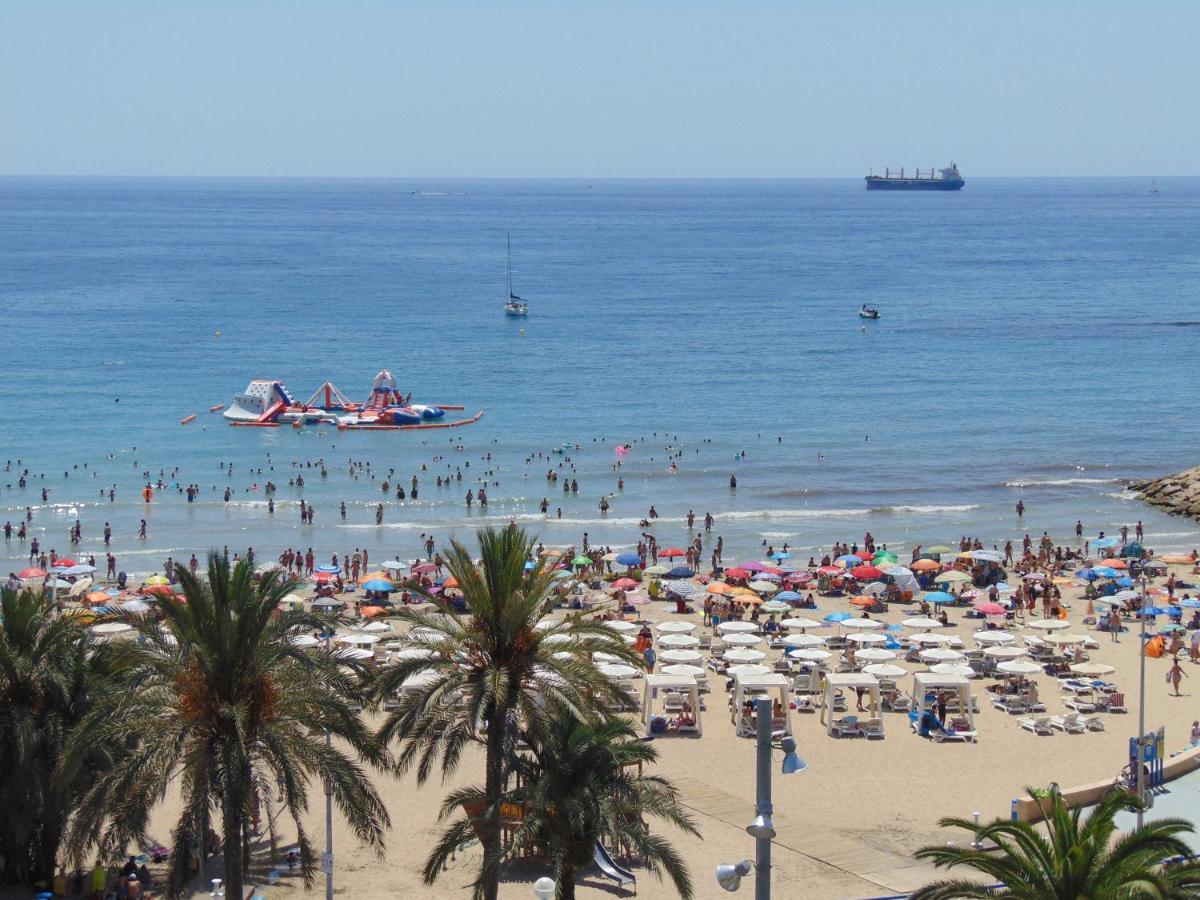 Apartamentos Playa Postiguet 알리칸테 외부 사진