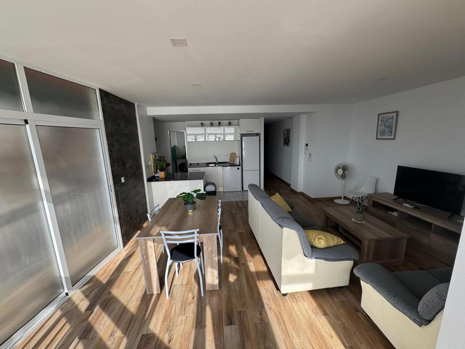 Apartamentos Playa Postiguet 알리칸테 외부 사진